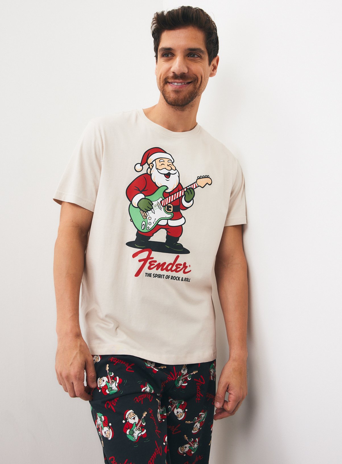 Christmas Fender 'Spirit of Rock & Roll' 2-Piece Pyjama Set S - Image 1 thumbnail
